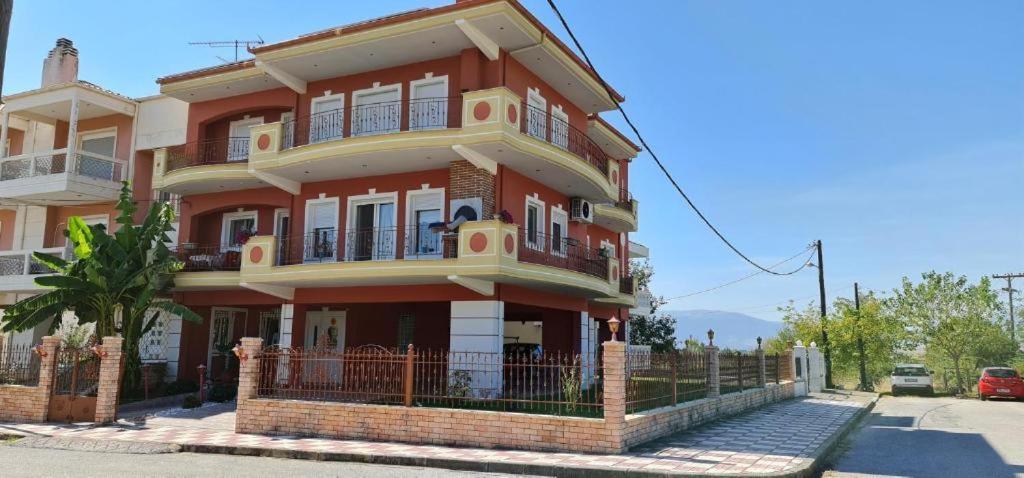 Giotas House-Free Parking Apartment Drama Exterior photo